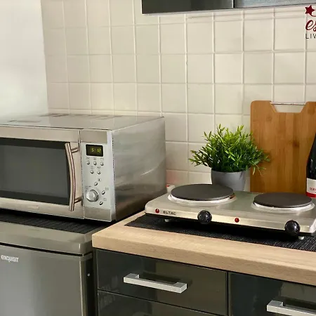 Estrella Living 89 Istanbul * הרנה